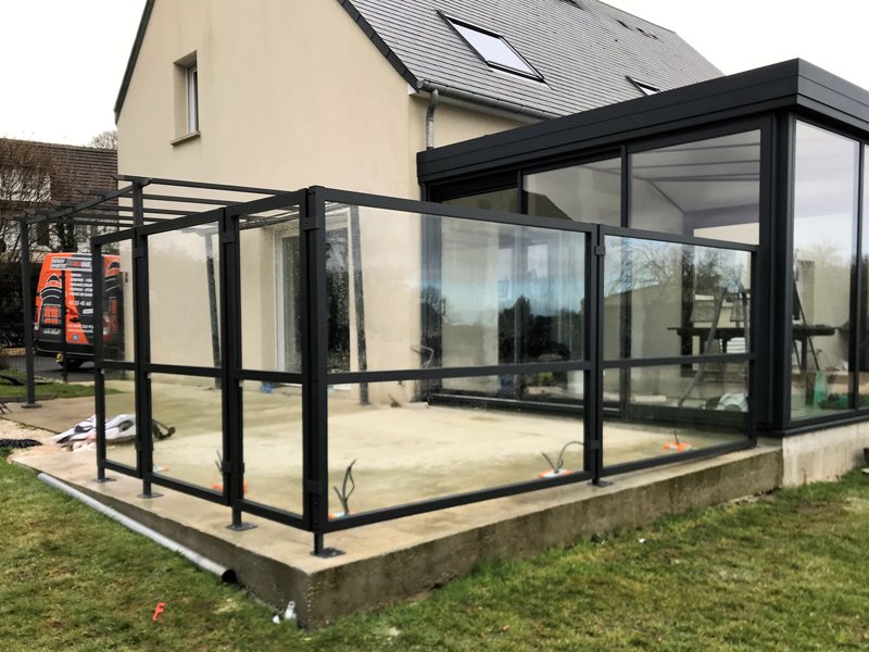 paravent-parevent-aluminium-vitre-star-progetti-solabaie-renov-habitat-la-haye-du-puits-50250-(5)